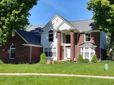 39405 Windsome Dr, Northville, MI, 48167
