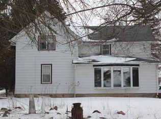 N79W24255 Plainview Rd, Lisbon, WI 53089