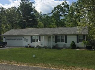 149 Scarlett Dr, Crossville, TN 38555