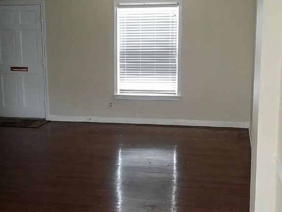 5th image of 6462 Bordeaux Ave #6462