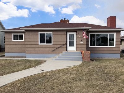 420 3rd St SE, Sidney, MT, 59270