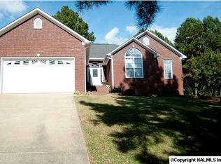 5113 Honeysuckle Ln W, Southside, AL 35907