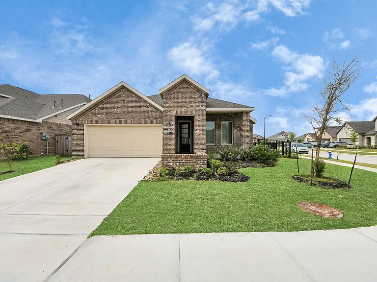 21927 Citrus Grove Ct — Photo 5