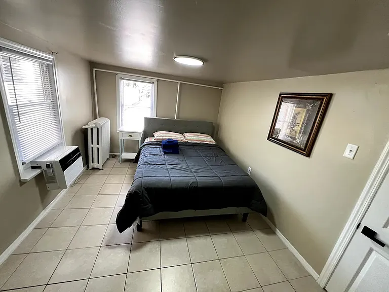 124 N Portland Ave #1 — Photo 19