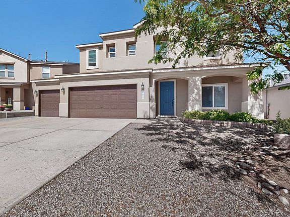 3rd image of 10647 Summercrest Dr NW