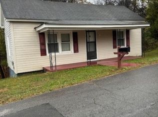 616 Spring St, Eden, NC 27288