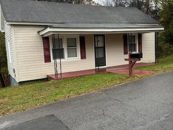 616 Spring St, Eden, NC 27288