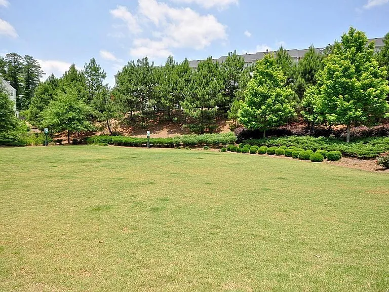 6135 Indian Wood Cir SE — Photo 27