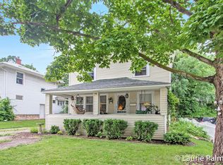206 E Lincoln Ave, Ionia, MI 48846