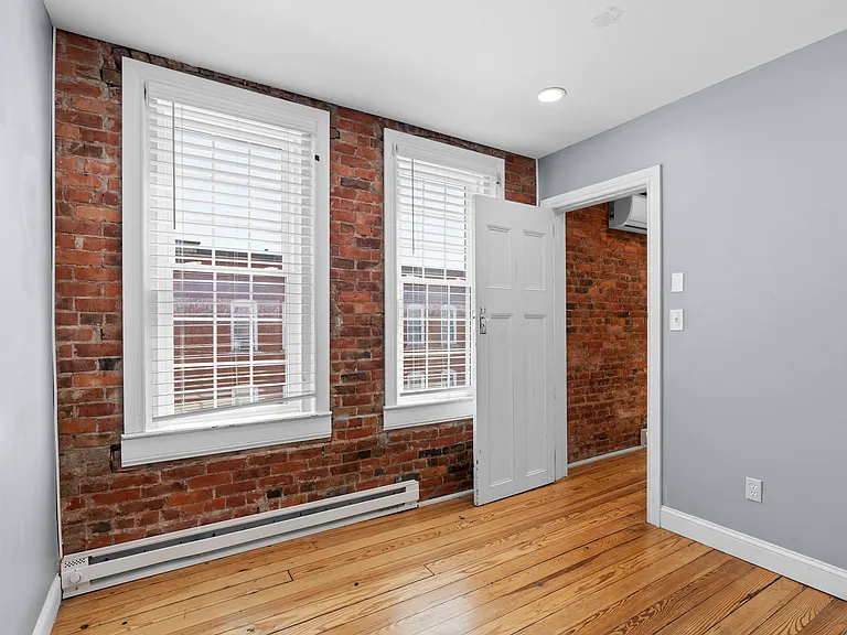 296 Main St #7 — Photo 1