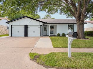 6425 Grasshopper Dr, Watauga, TX 76148