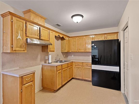 4th image of 4805 Jay Ave
