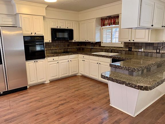 5th image of 6313 Nashville Dr