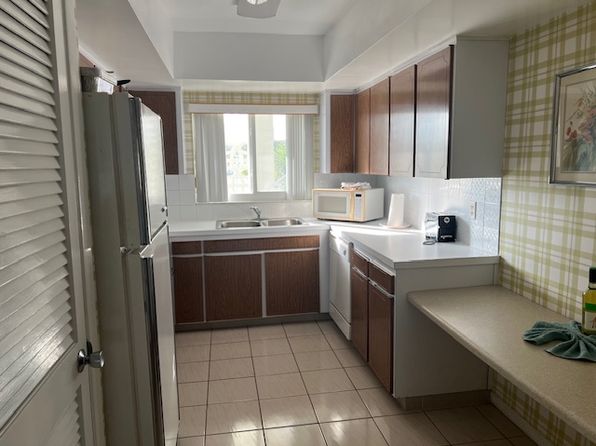 6161 Gulf Winds Dr APT 239