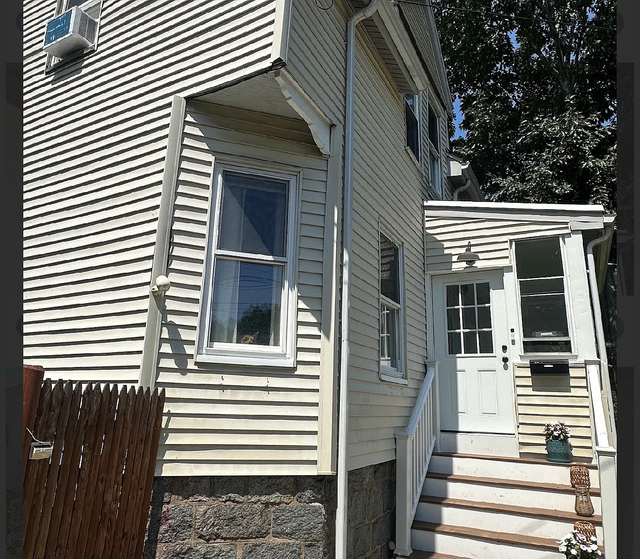 3 bed, 1218 sqft, $4,000 — Photo 2