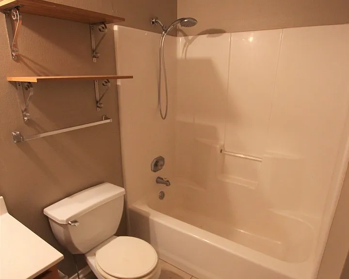 447 Redbud Cir — Photo 14