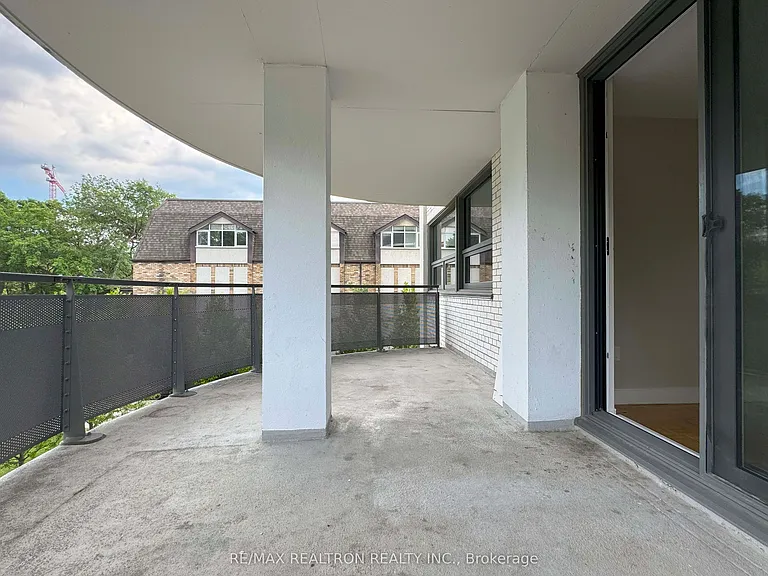 485 Huron St #406 — Photo 19