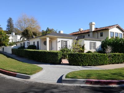 268 N Bowling Green Way, Los Angeles, CA, 90049