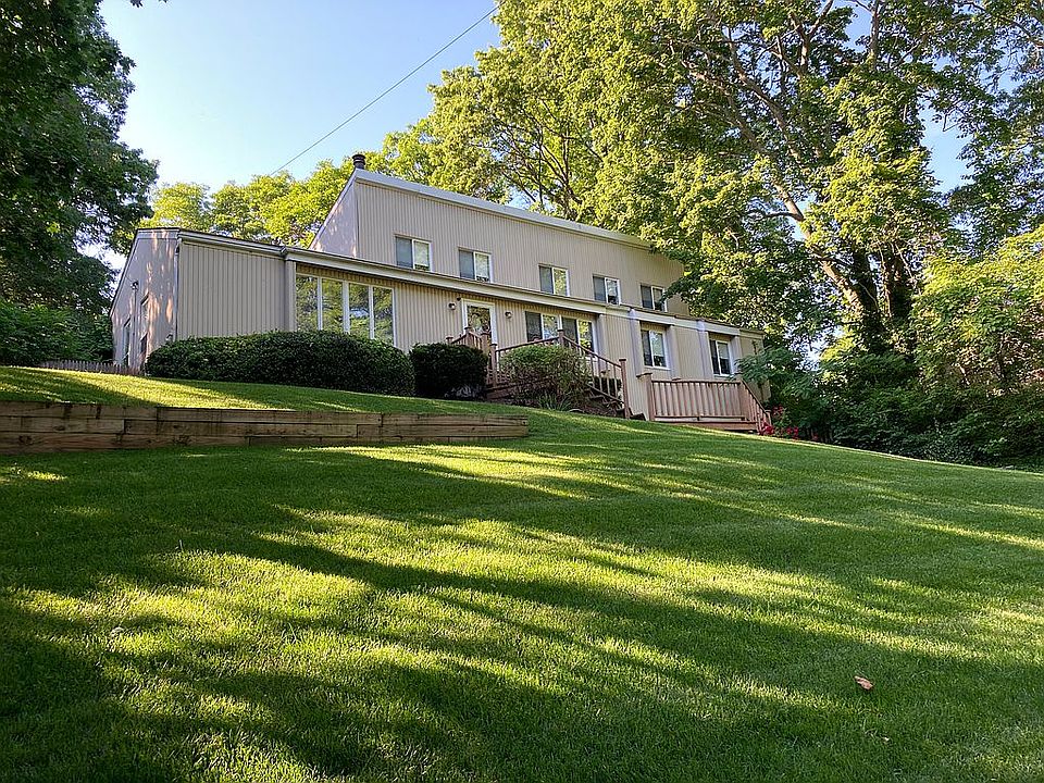 2nd image of 5 Delaware St