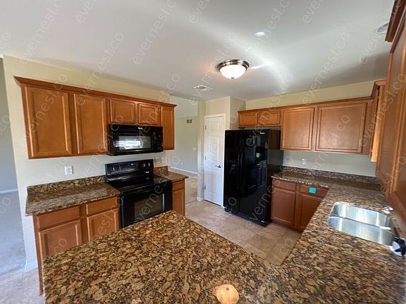 2nd image of 29451 Woodpark Cir
