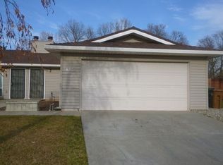 8971 Laguna Vista Ct, Elk Grove, CA 95624