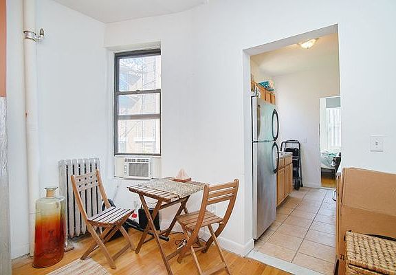 4th image of 358 W 127th St APT 4W