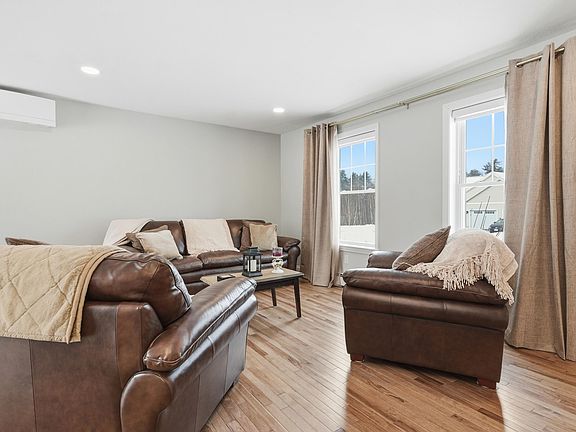 4th image of 51 Sancho Drive