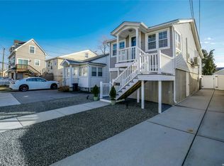 5 Hudson St W, East Rockaway, NY 11518