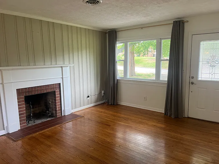 119 Stribling Ave — Photo 12