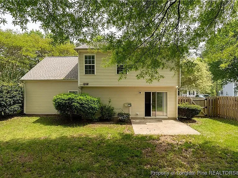 421 Feldspar Way — Photo 8