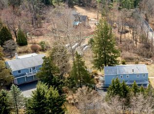 242 S Sugan Rd #244-S, New Hope, PA 18938