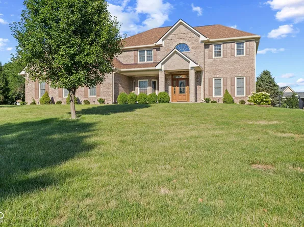 145 Back Creek Overlook, Greenwood, IN 46142