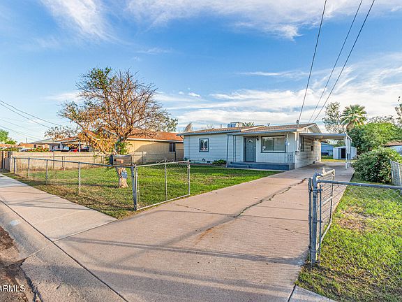 3rd image of 2527 E MARYLAND Drive