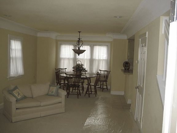 3rd image of 5150 Roosevelt Blvd