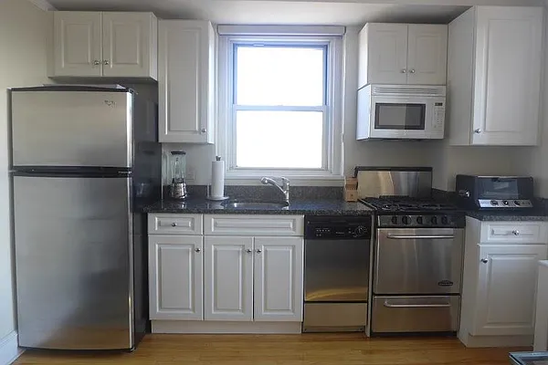 Sold by Real Direct | media 22