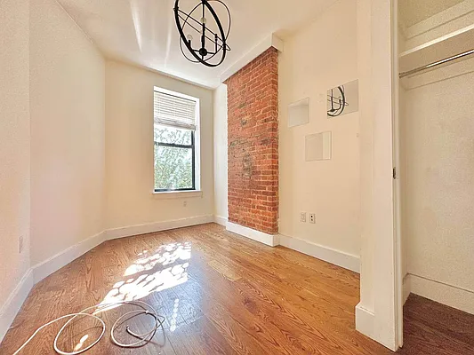Rented by Doorway NYC, LLC | media 6