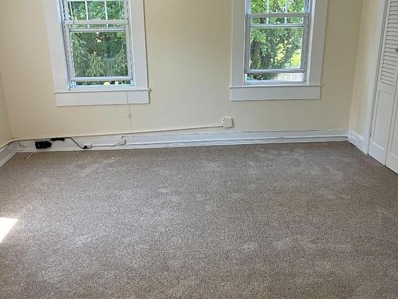 4th image of 17 Chestnut St Floor 2