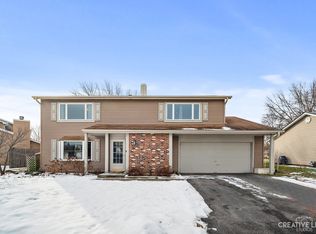 713 Coral Ave, Bartlett, IL 60103