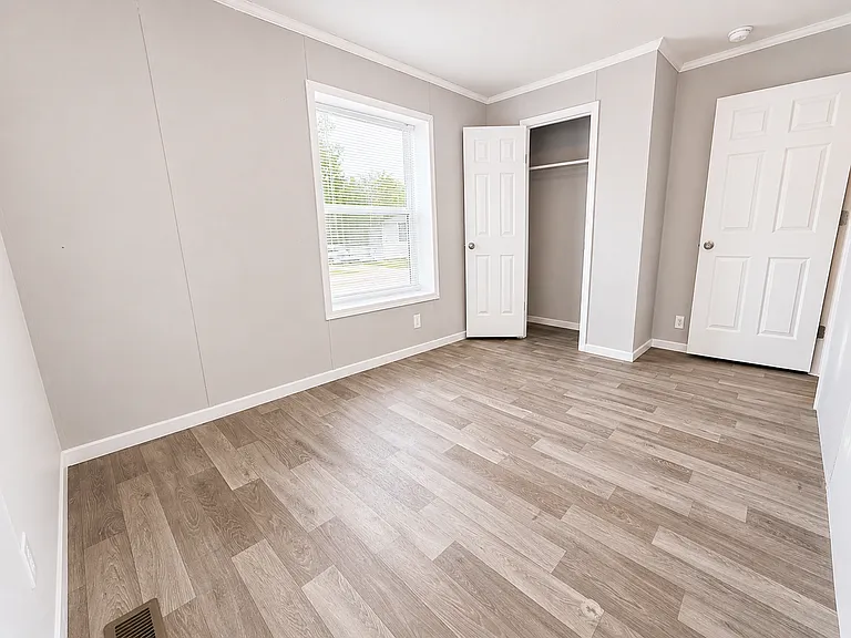 71400 Van Dyke Rd #10 — Photo 23