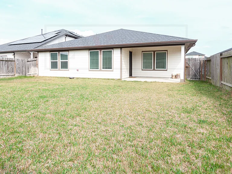 4010 Garver Grove Ln — Photo 37