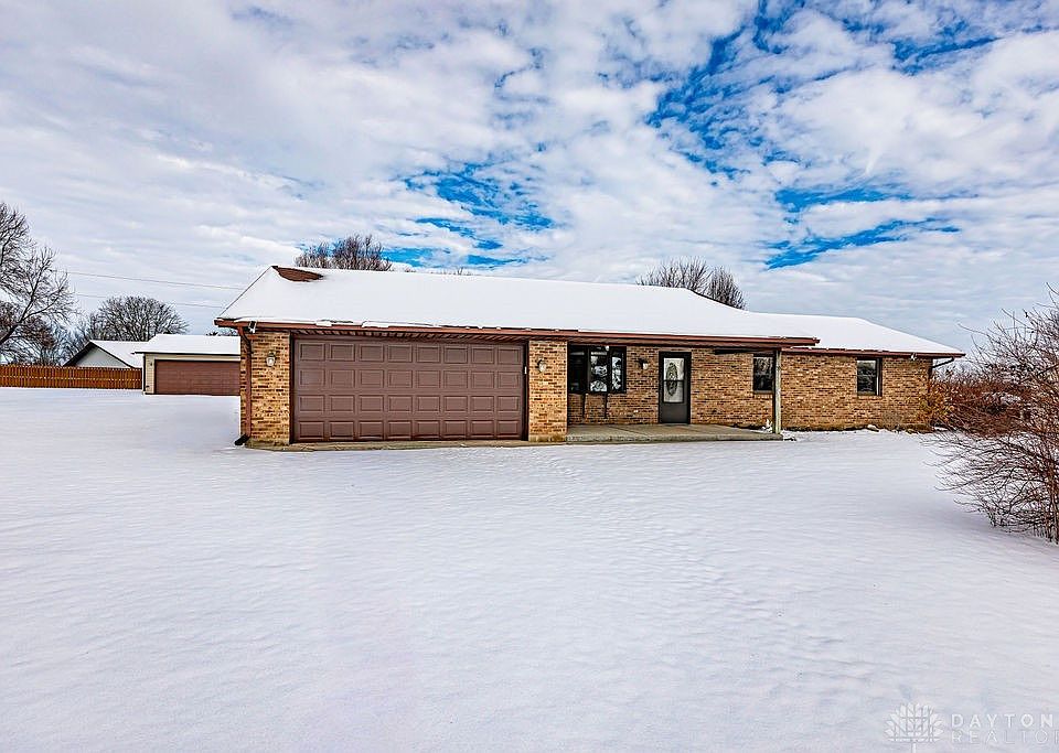 1st image of 59 England Dr