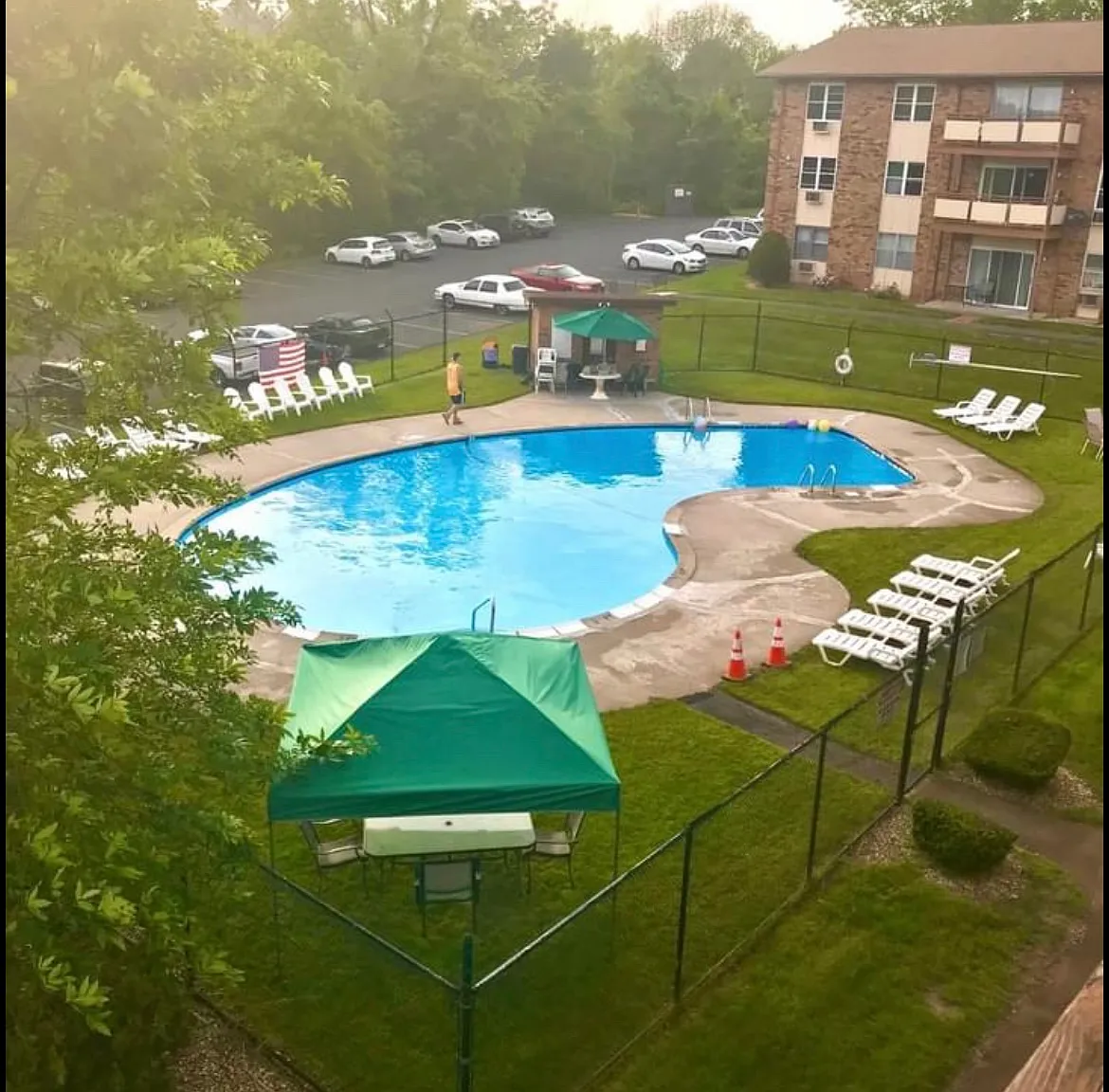 2 bed, 880 sqft, $2,200 — Photo 1