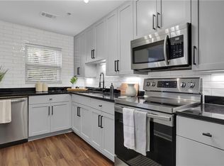 135 N River Dr UNIT H, Atlanta, GA 30350