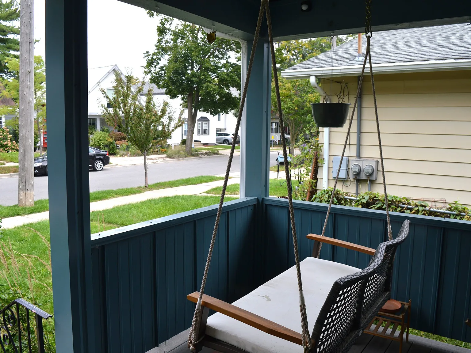 3 bed, 1229 sqft, $2,695 — Photo 4