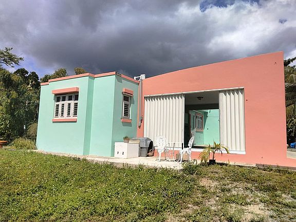 Side house