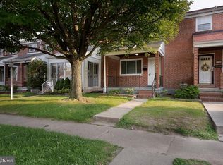 2721 Moorgate Rd, Dundalk, MD 21222