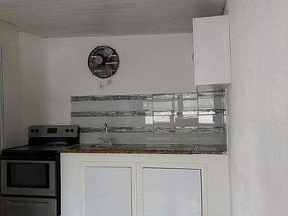 2nd image of 4609 Pruden Blvd