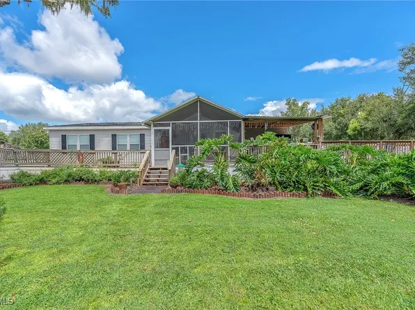 4936 Steve Reeves Ln, Plant City, FL 33565