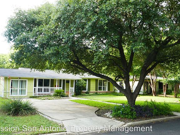 2nd image of 147 Brees Blvd