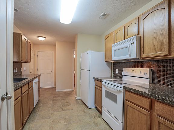 4th image of 5951 Billings Dr